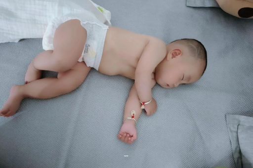 南阳宝宝多大开始游泳